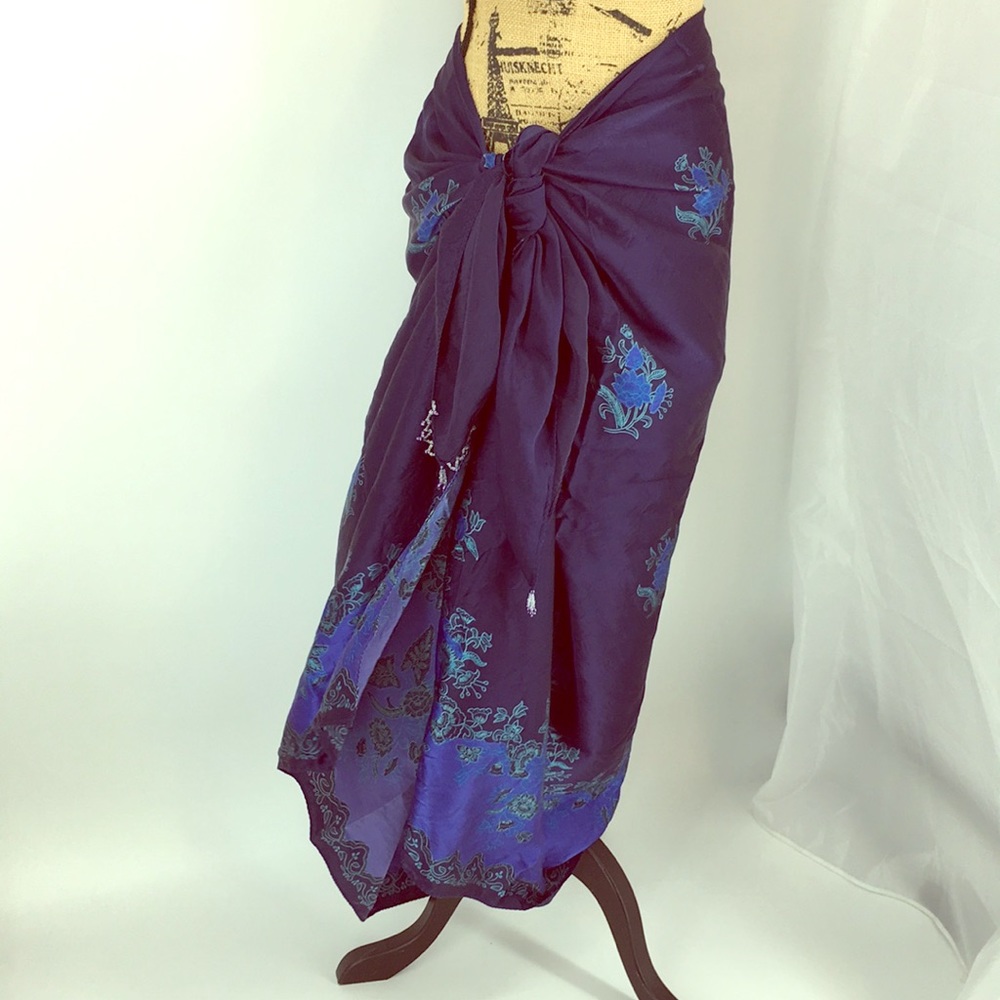 VTG Victoria’s Silk - Picture 2 of 10